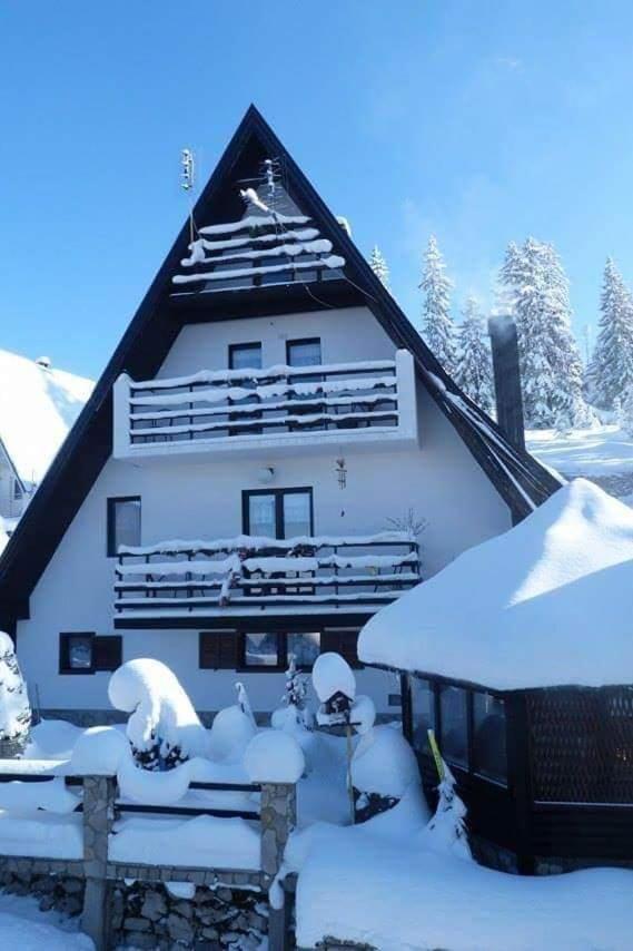 Vila Zahre Vlasic Villa Buitenkant foto